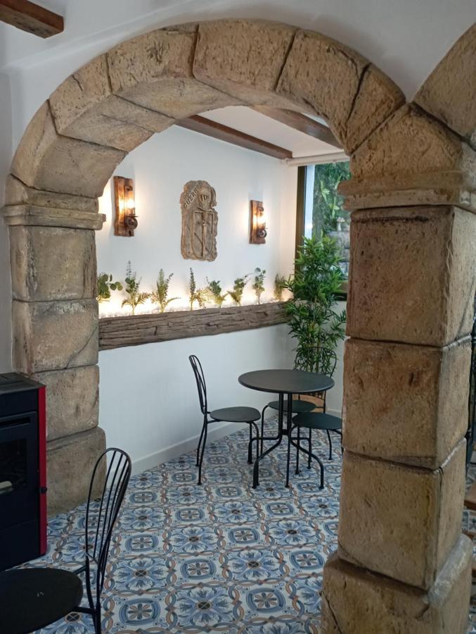 Hostal El Manantial
